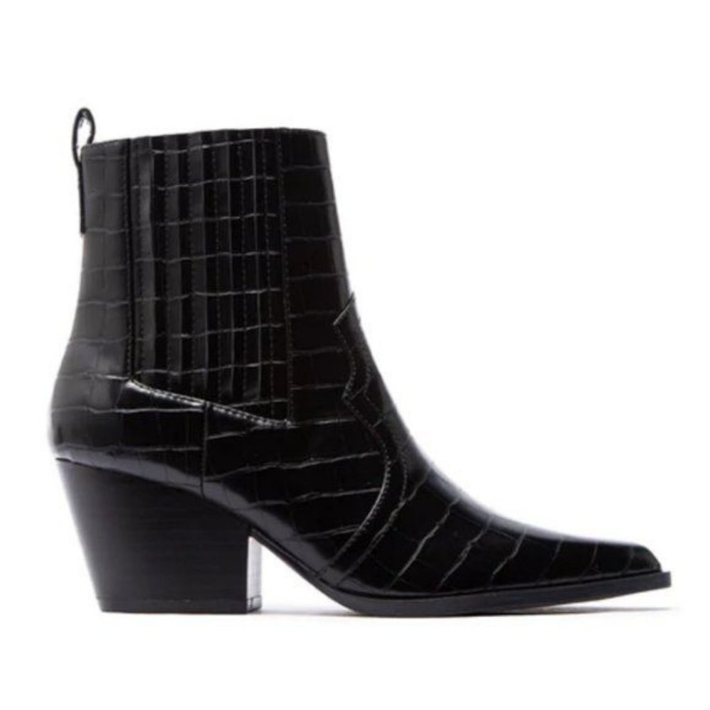 !! NEW !! Vegan Leather Ankle Cowboy Boots in Black Croc - Picture 7 of 10